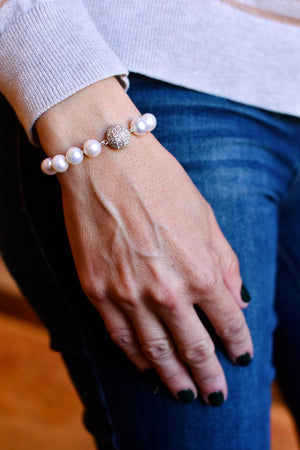 Signature Large Cultured Pearl Bracelet