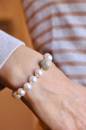 Signature Large Cultured Pearl Bracelet